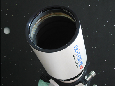 Astro-Physics 130mm EDF Apo Objective Lens (70,442 bytes)