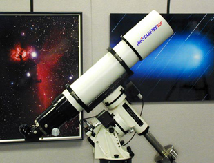 Astro-Physics 160 EDF Telescope with optional Maxbright Diagonal, eyepiece, on optional Model 900 GTO mount (65,309 bytes)