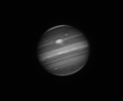 Jupiter by Piotr Maliński f/10 DSI III Pro bin 1, 1 sec 7-10-2010 (10,756 bytes)