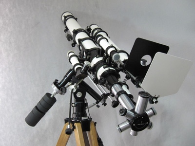 Unitron 3 inch Photo Equatorial telescope right side view (47,119 bytes)