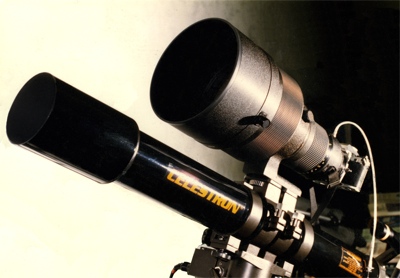 Nikkor 300mm F/2 ED IF lens at Company Seven (41,849 bytes)