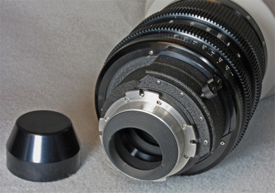 Tochigi Nikon 300mm T2.2 lens Arri PL mount (52,965 bytes)